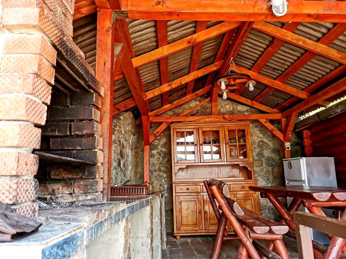 Casa BeaSarah. Villa Dubova Bagian luar foto
