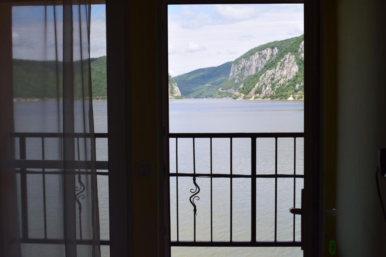 Casa BeaSarah. Villa Dubova Bagian luar foto